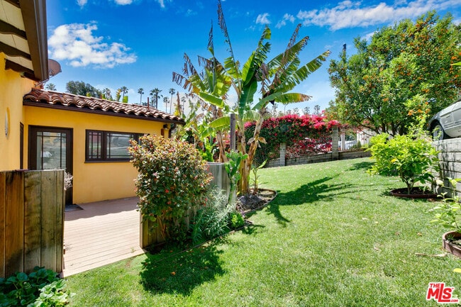 Building Photo - 3757 Lorado Way