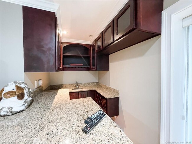 Building Photo - 317 Weeping Willow Ln
