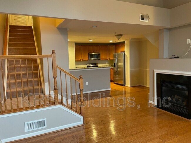 Building Photo - 14217 St Germain Dr