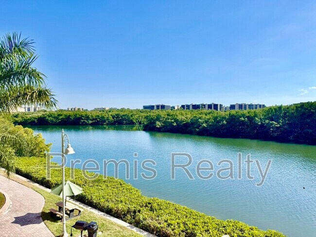 Building Photo - 2721 Via Murano