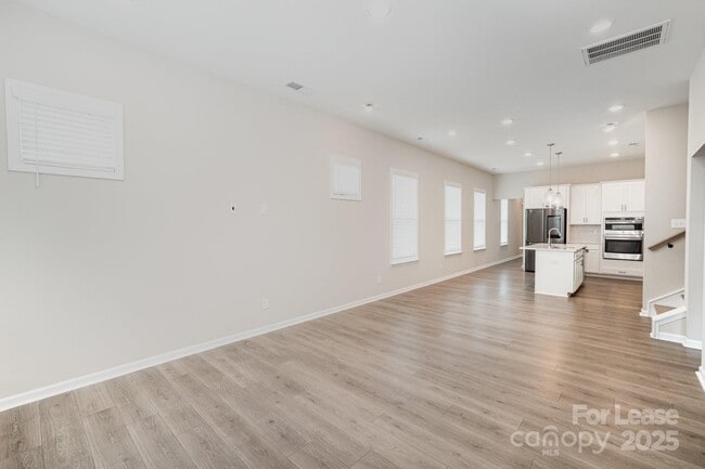 Building Photo - 5710 Gulch Pl