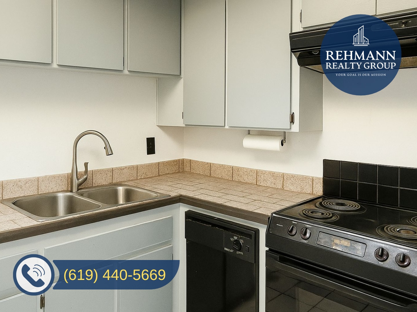 Building Photo - 6331 Caminito Andreta