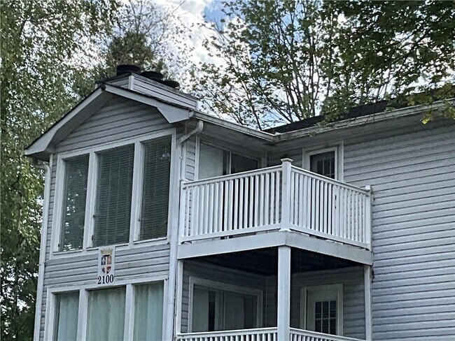 Primary Photo - 2109 Augusta Dr