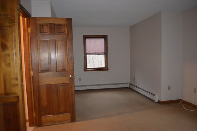Building Photo - 1286 Arbutus St