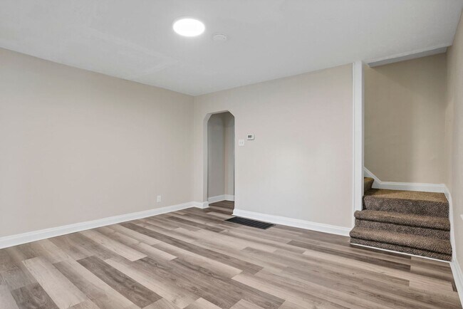 Building Photo - 1398-1400-1400 S Ohio Ave