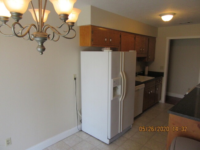 Building Photo - 2005 Geralo Ln