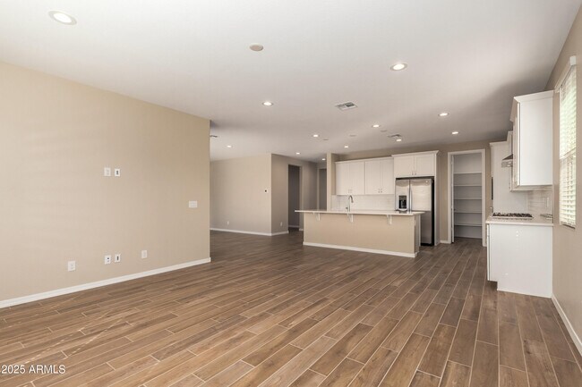 Building Photo - 4813 W Stargazer Pl