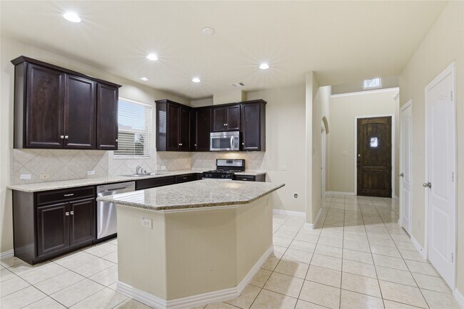 Building Photo - 4802 Taylor Drive