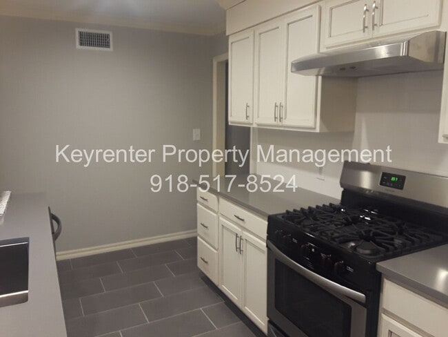 Building Photo - Lafortunate Park | 3 Bed | 2 Bath | Available end of June