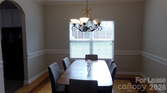 Building Photo - 10418 Glenmeade Rd