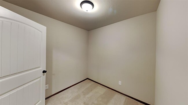 Building Photo - 10525 NW 41st St