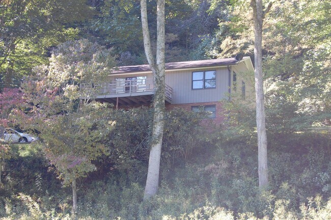 Building Photo - 1089 Aubrey Turner Rd