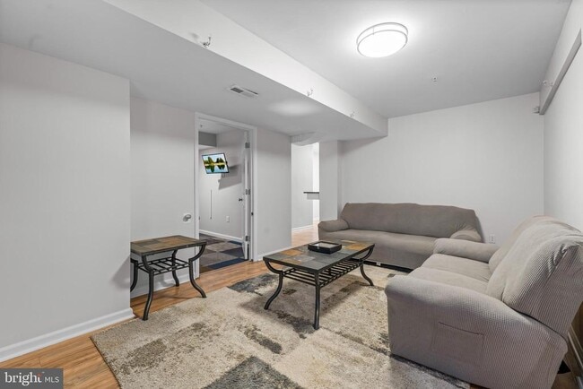 Building Photo - 3108 Appian Way