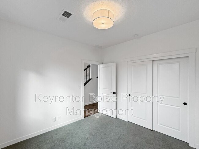 Building Photo - 3524 W Anderson St