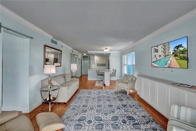 Building Photo - 1770 S Ocean Blvd