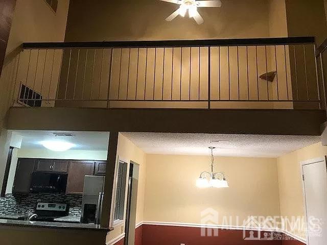 Building Photo - 8402 Tamarron Dr