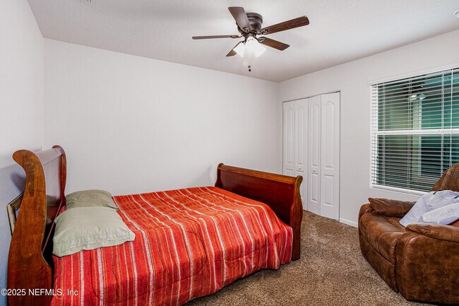 Building Photo - 8482 Julia Marie Cir