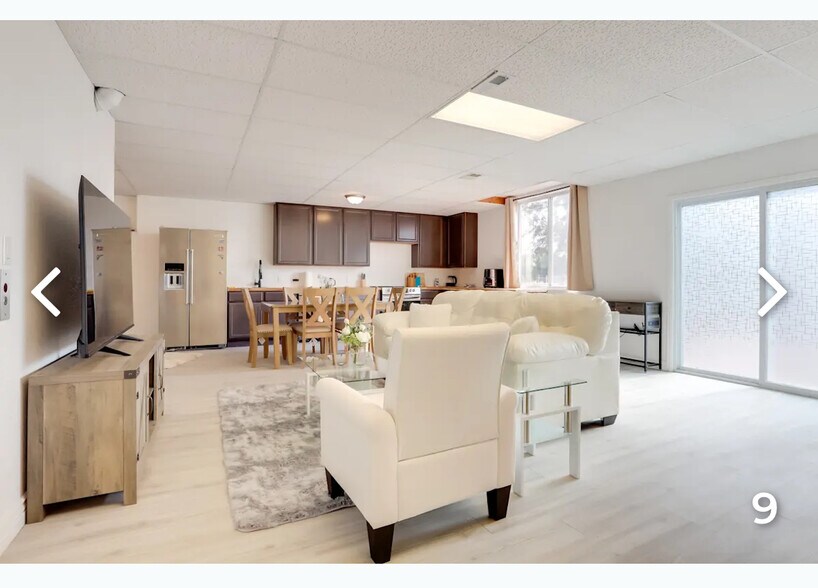 Building Photo - 410 S 36th Ave