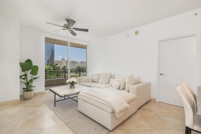Building Photo - 550 Okeechobee Blvd