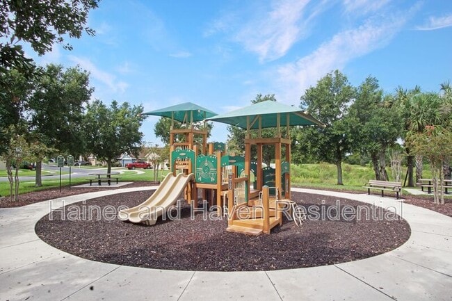 Building Photo - 3189 Royal Tern Dr