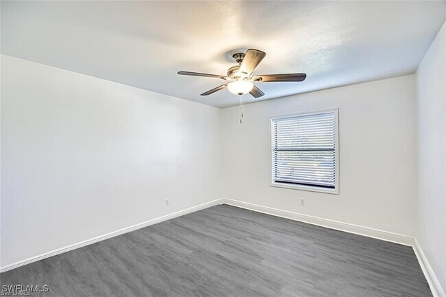 Building Photo - 10022 Oxfordshire Ln SW