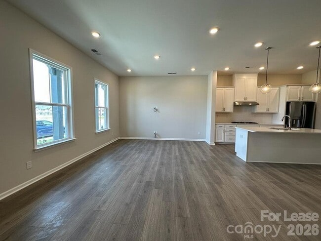 Building Photo - 9233 Harwen Ln