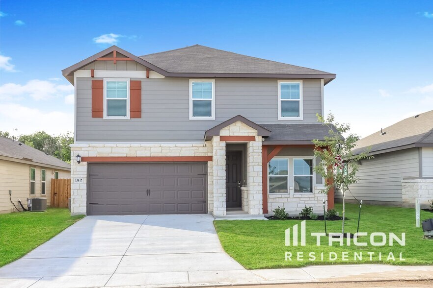 Primary Photo - 13547 Emerson Wy