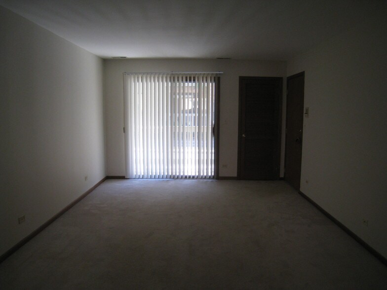 Building Photo - 158 N Brockway St