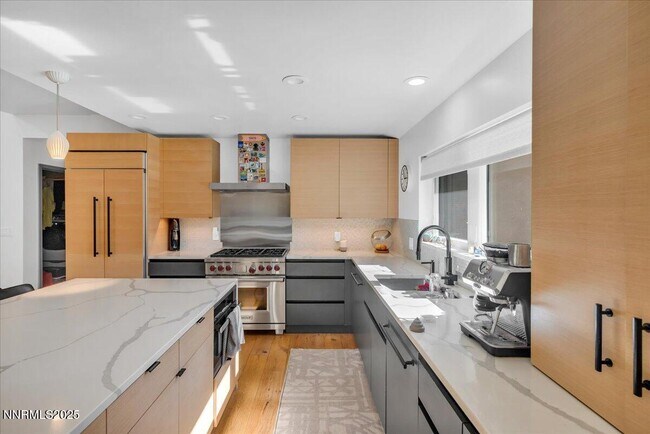 Building Photo - 1262 Hidden Woods Dr