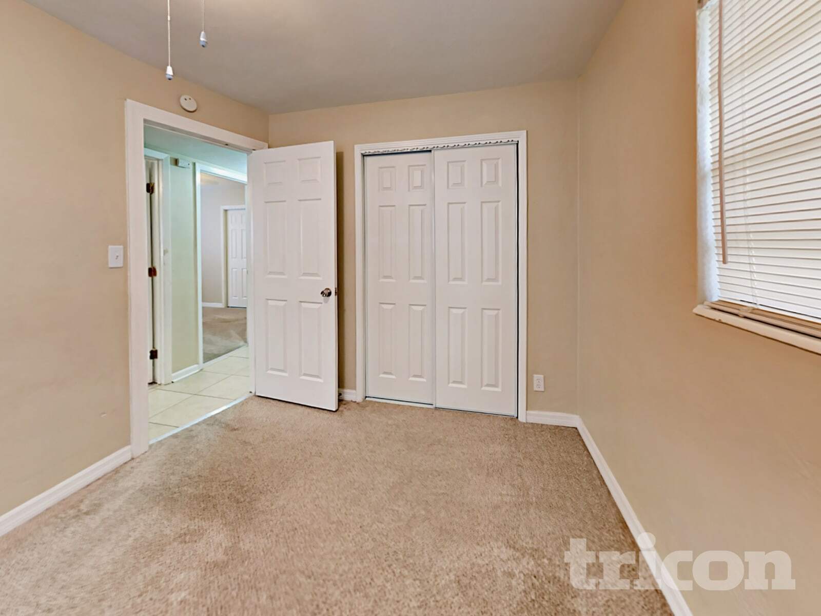 Building Photo - 2147 66th Ave S