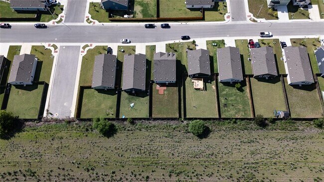 Building Photo - 504 Thunderstorm Ave