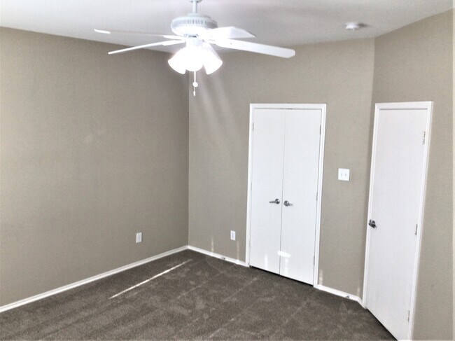 Building Photo - 9701 Brenden Drive