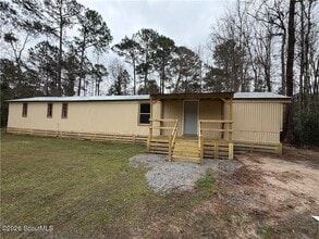 Building Photo - 1222 White Dr N E