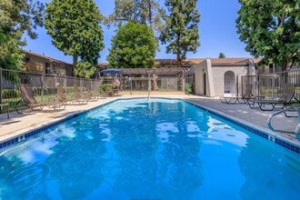 Building Photo - La Ramada Apartment Homes