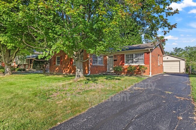 Building Photo - 2125 Talisman Rd