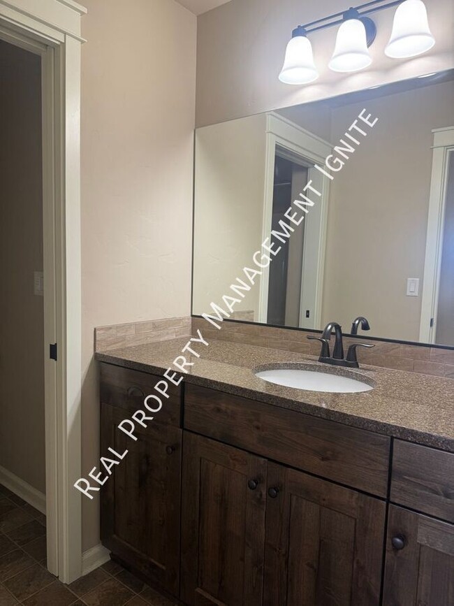 Building Photo - 63152 NE Hadley Pl