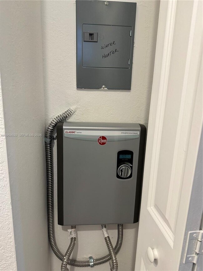 Building Photo - 29257 SW 163rd Ct