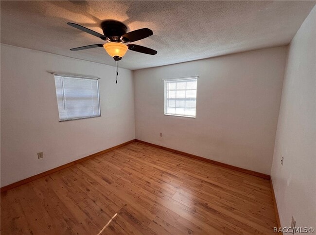Building Photo - 7660 W Tropical Ln