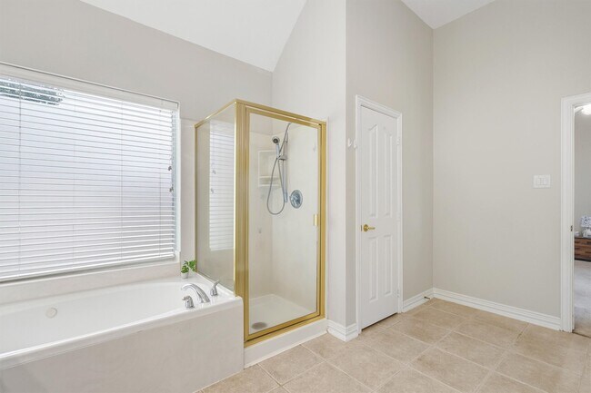 Building Photo - 12538 Country Arbor Ln