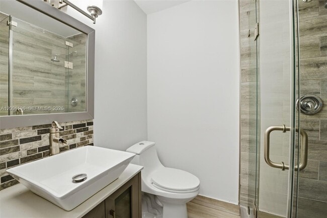 Building Photo - 301 NW 109th Ave