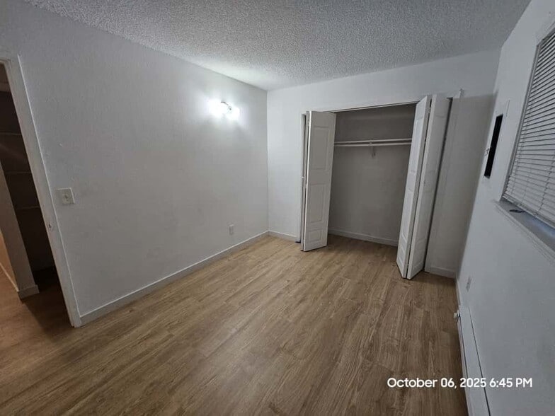 Building Photo - 36 NE Lombard St