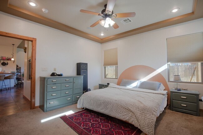 Building Photo - Roomy 4 bedroom Home with Solar Panels