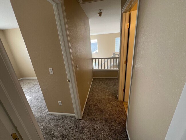 Building Photo - Stunning Home for Rent in Littleton - License #2024-BFN-0001484