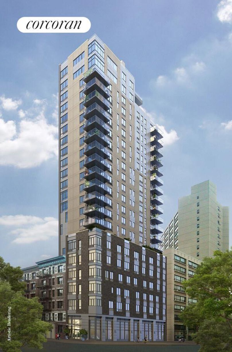 Building Photo - 321 W 110th St