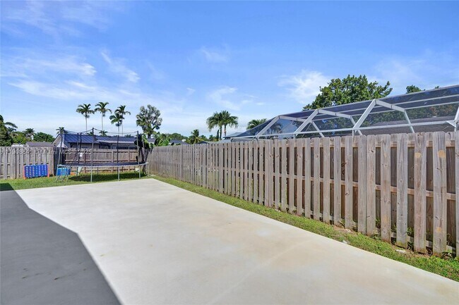 Building Photo - 9371 SW 185th Terrace