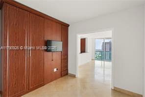 Building Photo - 19400 Turnberry Way