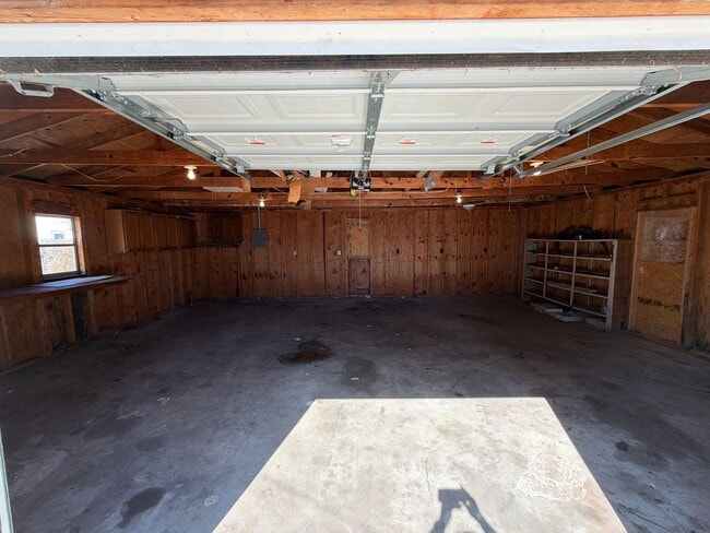 Building Photo - Welcome Home! Don’t Miss This One