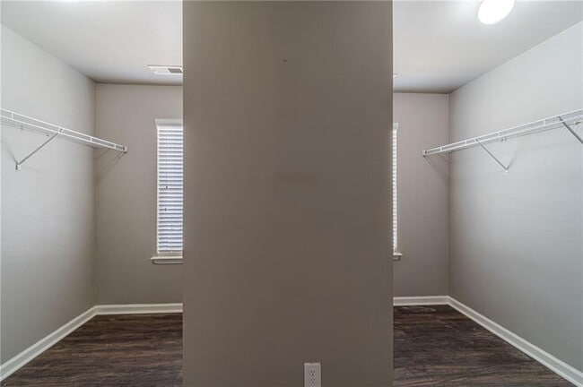 Building Photo - 508 Arbor Trail