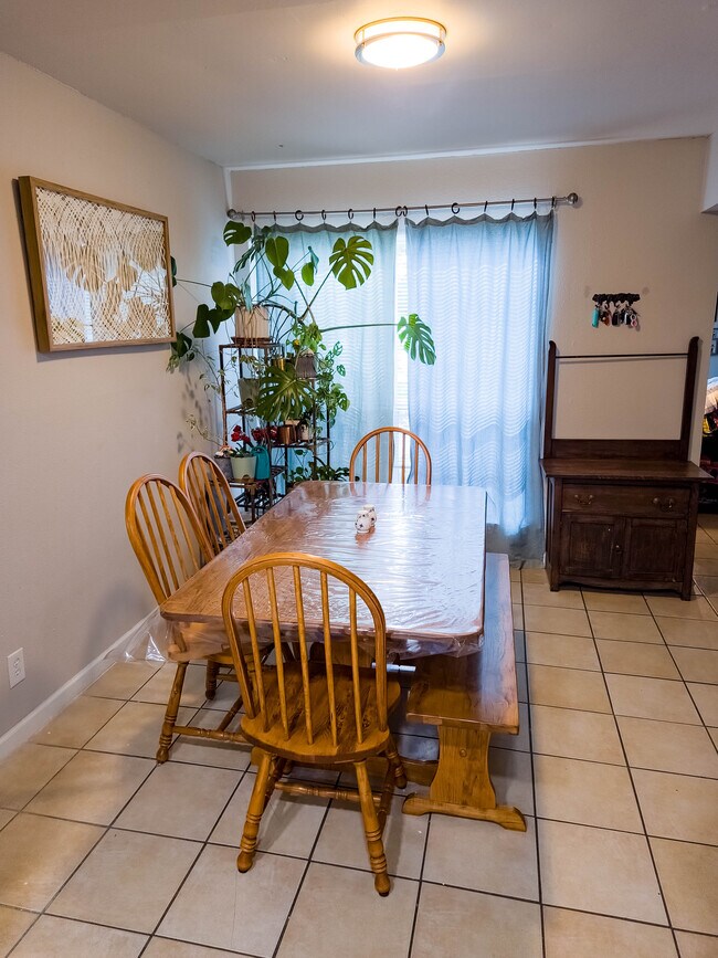 Building Photo - 2702 Mulford Cv