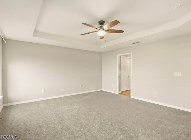 Building Photo - 12367 Marshland St